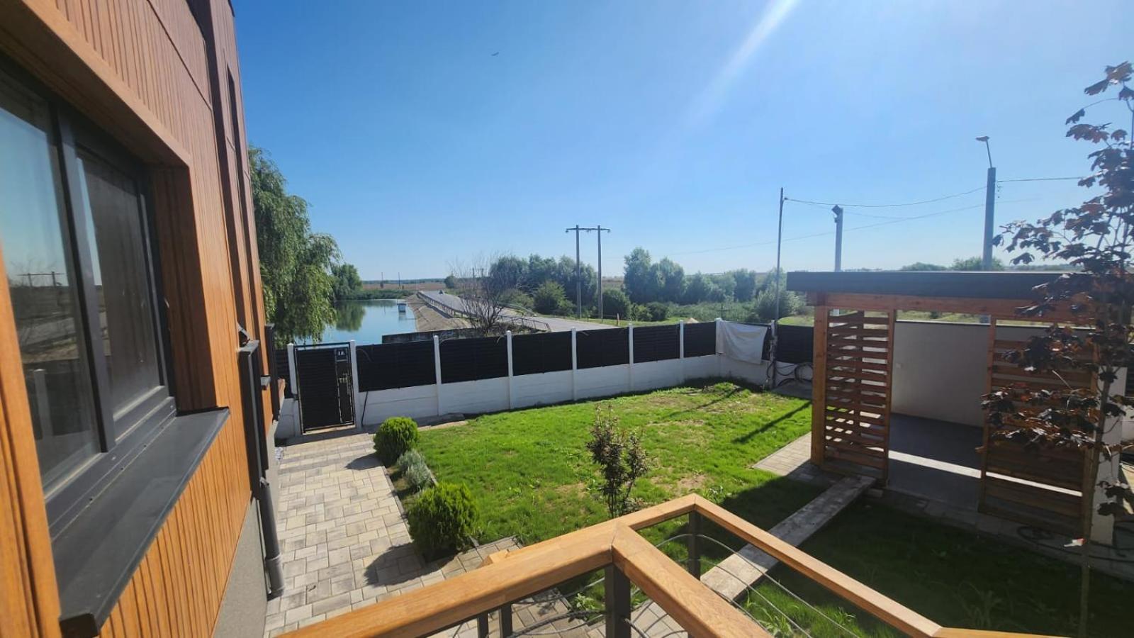 VillaGrey Tunari Tunarii Exterior foto